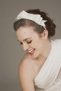 005300bb244f0352763f2216bb496e4e--bridal-headbands-bridal-veils
